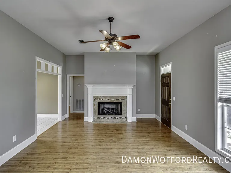 131 Hunters Row — Photo 14