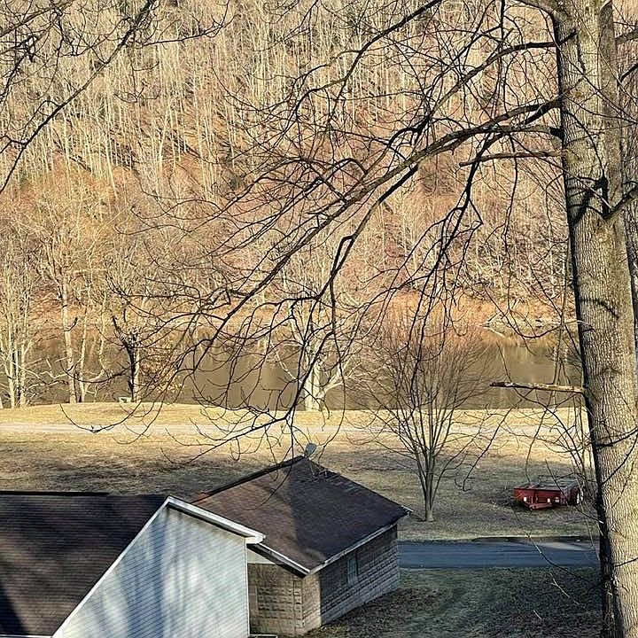 2nd image of 1781 Phillipston Rd