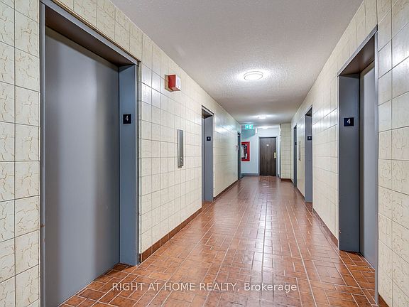 5th image of 390 Dixon Rd #413