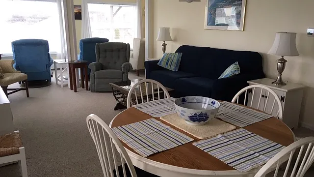Webhannet Dr — Photo 5