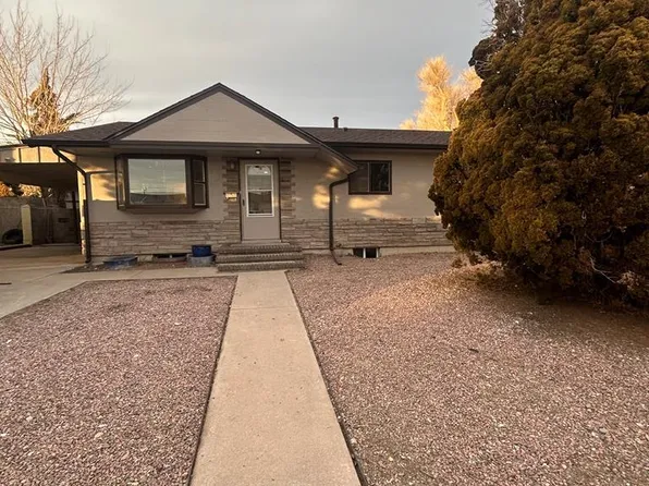 3507 Canterbury Ln, Pueblo, CO 81005
