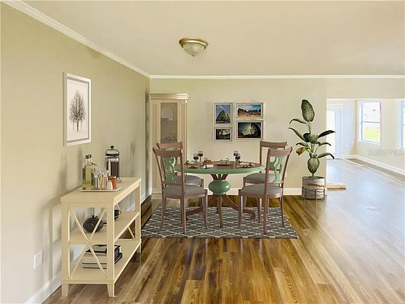 4th image of 2210 Avenue B SW