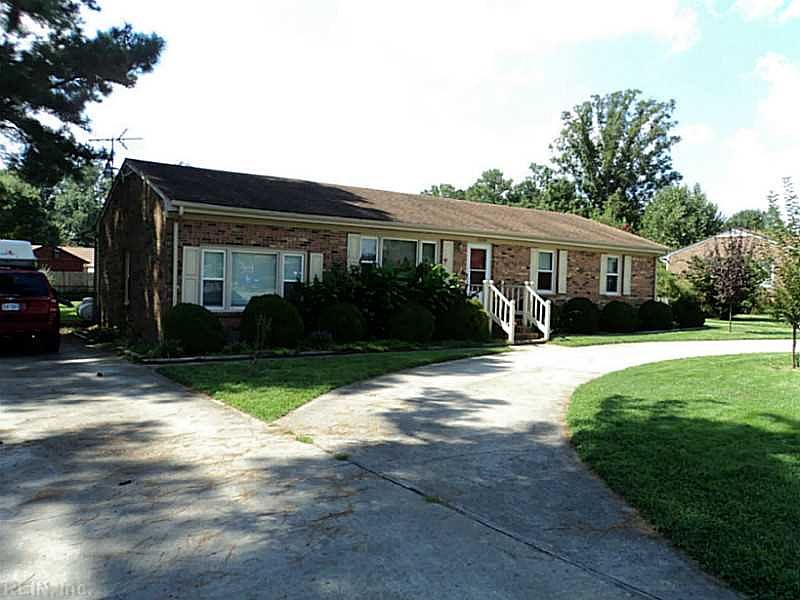 1st image of 3009 Catalina Ave
