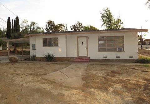 2nd image of 2223 Bear Valley Pkwy