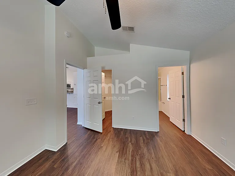 11429 Kenley Cir — Photo 6