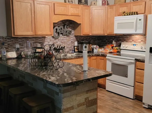 3722 N 1st St, Lincoln, NE 68521