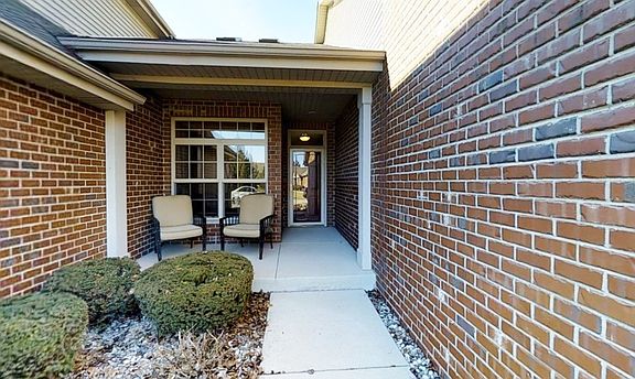 2nd image of 18104 Imperial Ln