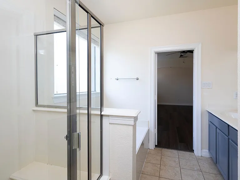 2905 Preston Ln — Photo 38