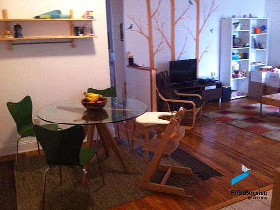 3rd image of 4516 44th St APT 6F