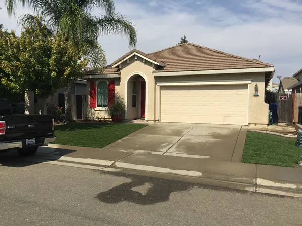 3036 Tintorera Way, Sacramento, CA 95833