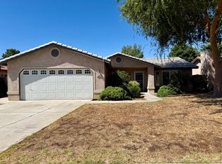 225 Fisher Ln, Coalinga, CA 93210