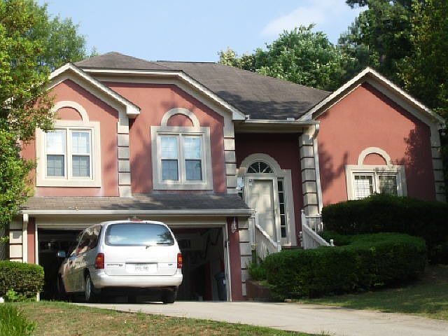 1st image of 941 Brookmont Dr SW