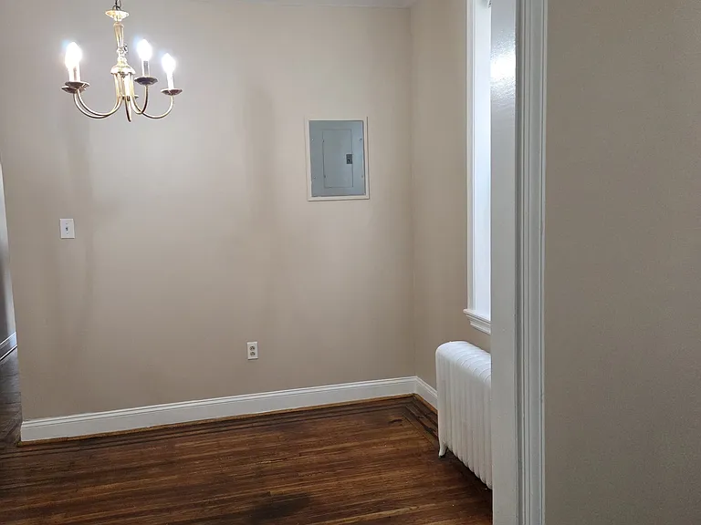 5222 Chestnut St #1R — Photo 13