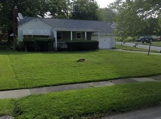 383 6th St, Campbell, OH
