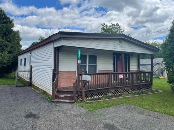 922 Jefferson Ave, Ogdensburg, NY 13669