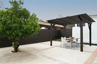 5125 Rockland Ave — Photo 12