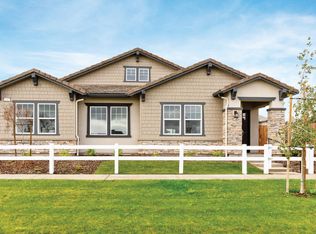 285 Huckleberry Ln S, Madera, CA 93636