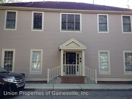 1st image of 5218 SW 91st Dr #201