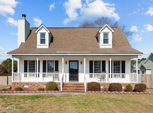 2112 Cameron Ct, Winterville, NC 28590