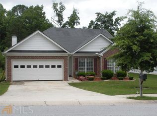 10137 Deep Creek Dr, Union City, GA 30291