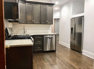 2117 W Berteau Ave APT 2, Chicago, IL 60618