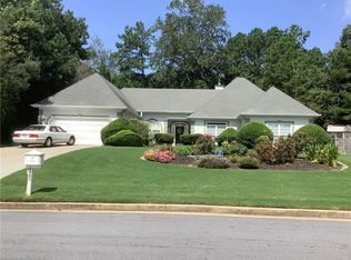 2851 Autumn Lake Ln, Decatur, GA 30034