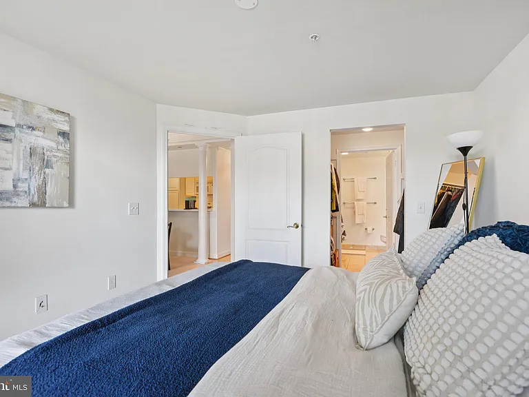 901 N Monroe St #1013 — Photo 19