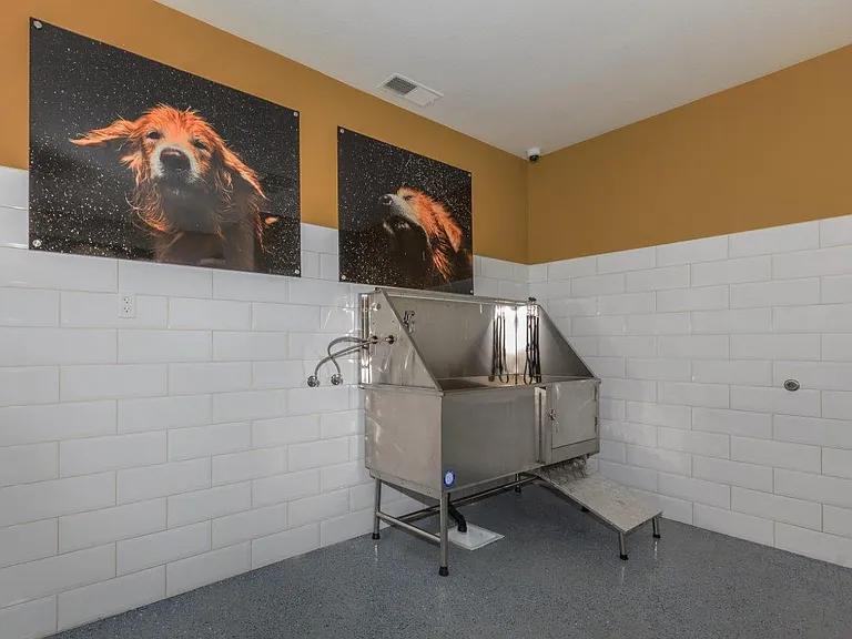 Sagecliff Apartments Pet Washing Station