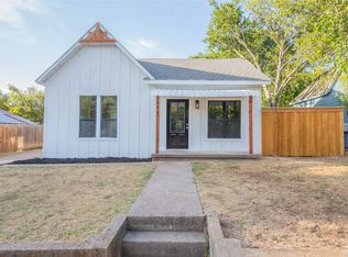 311 Throckmorton St, Weatherford, TX 76086
