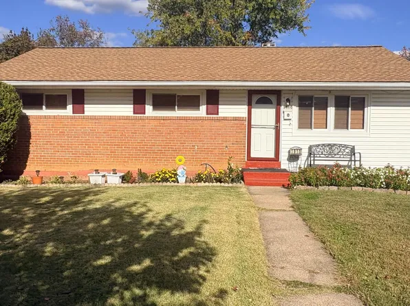 1910 Lewis Ave, Rockville, MD 20851