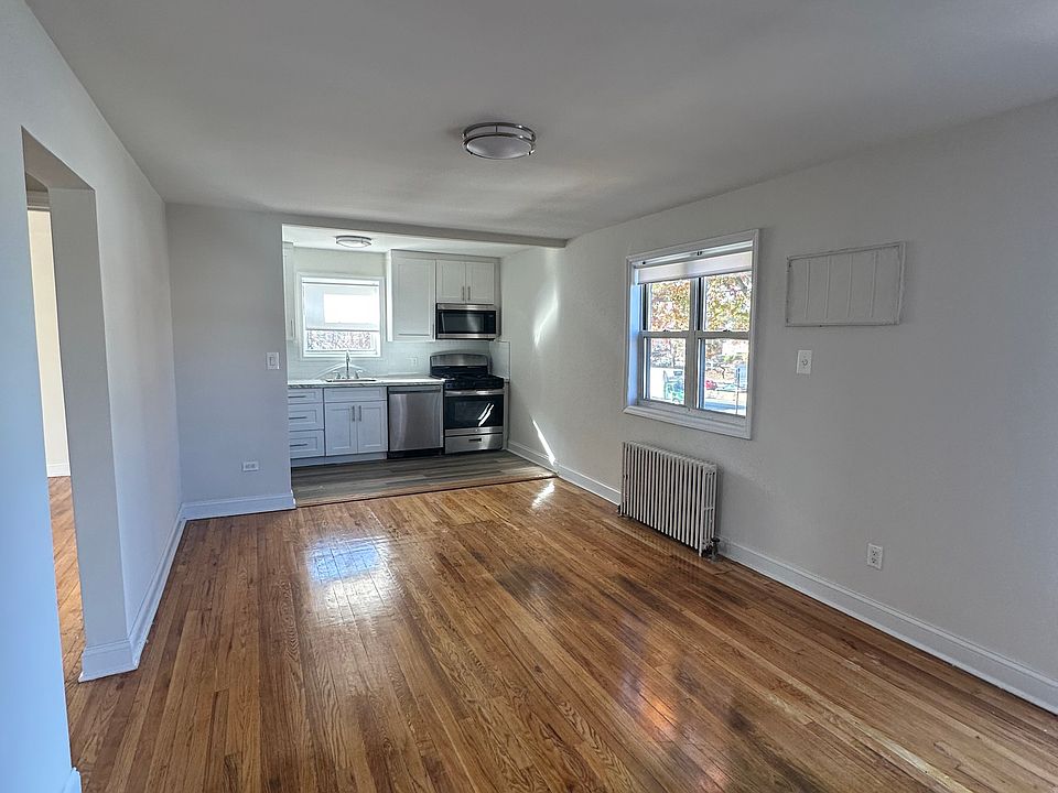 1st image of 6101 224th St #2