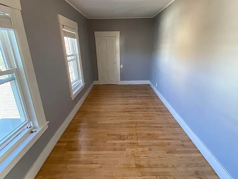 413 Merrimack St #3 — Photo 2