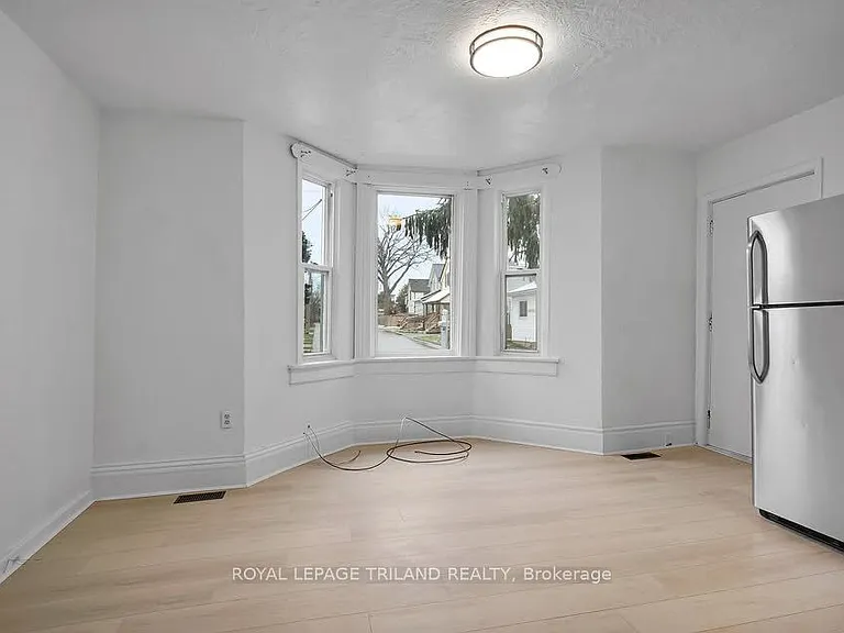 21 Jessie St #2 — Photo 2