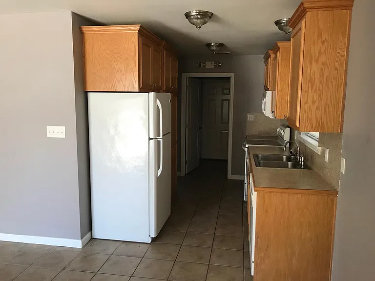 43175 Remington Dr — Photo 7