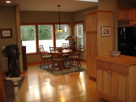3rd image of 2766 Pondilla Way