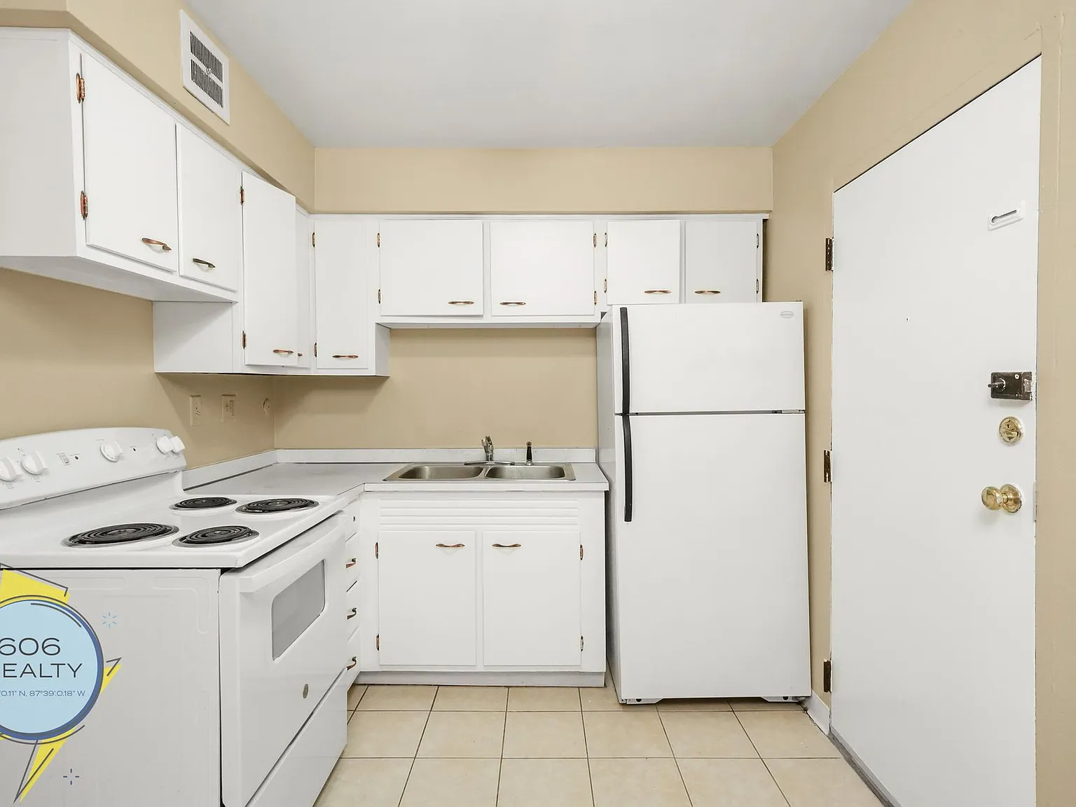 Melrose Park Apartments — Photo 3