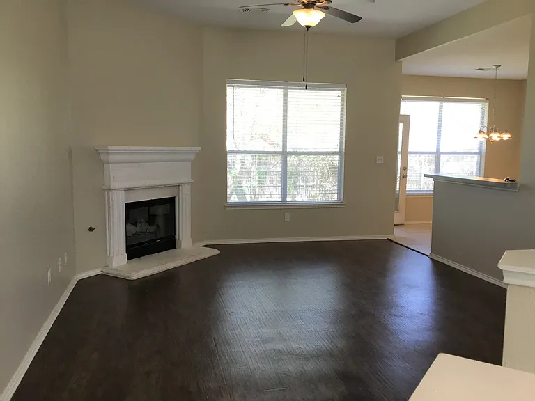 1413 Park Palisades Dr — Photo 6