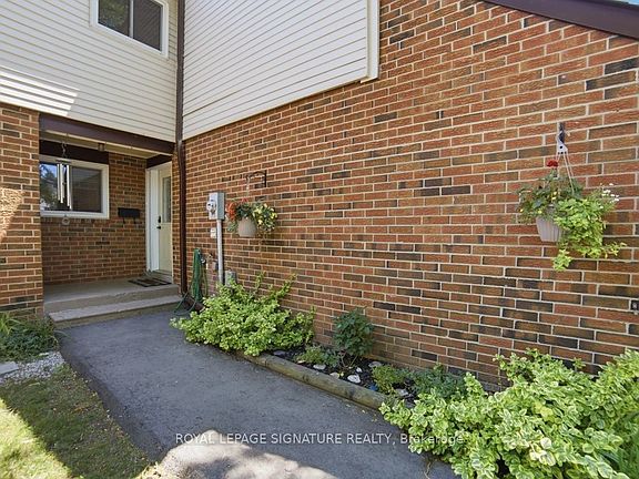 2nd image of 550 Childs Dr #34