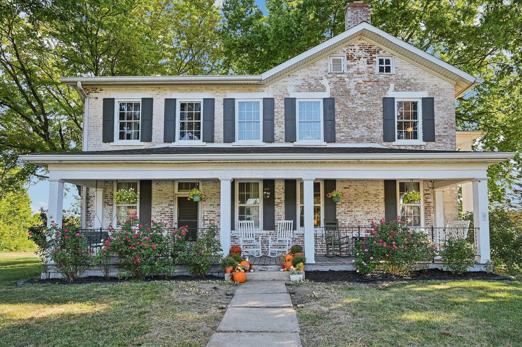 Real estate listing image