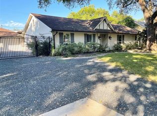 5616 Pine St, Houston, TX 77081