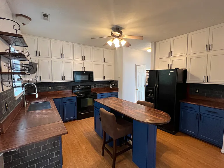 6206 Winthrope Dr — Photo 9