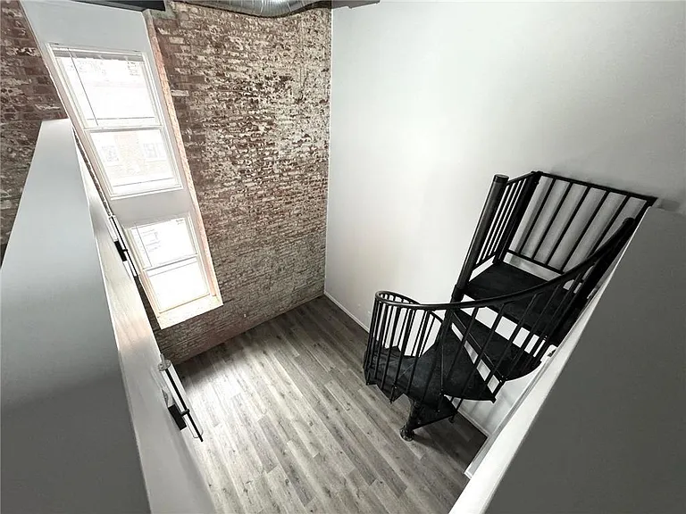 810 Monocacy St #107 — Photo 23