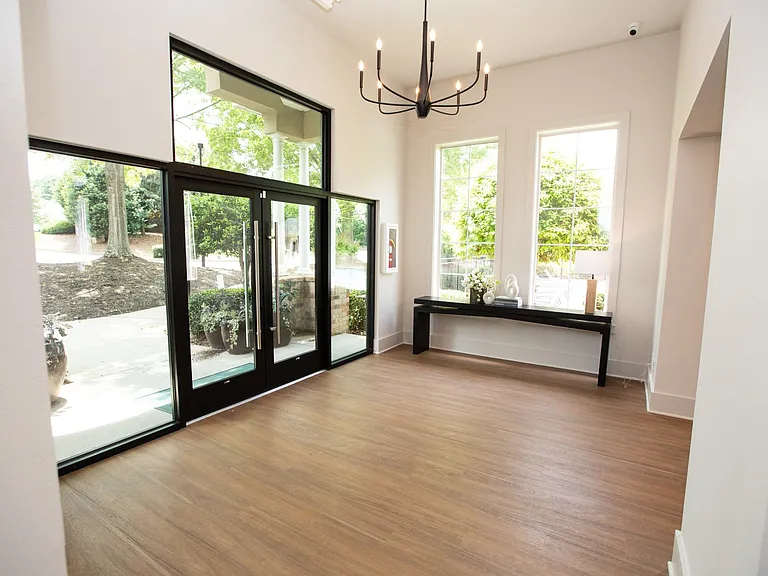 Lakeside Villas — Photo 38