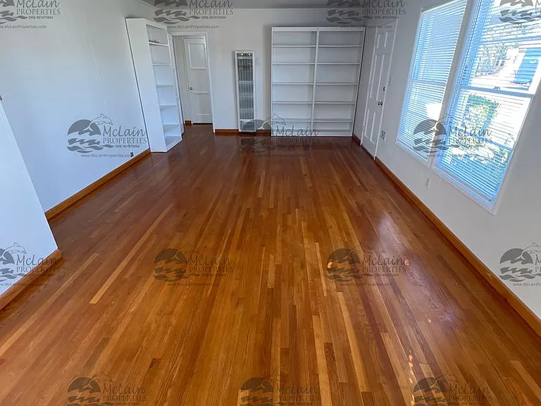 4246 Corinth St — Photo 7