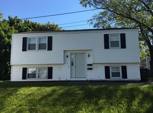 47 Barberry Creek Rd, South Portland, ME 04106