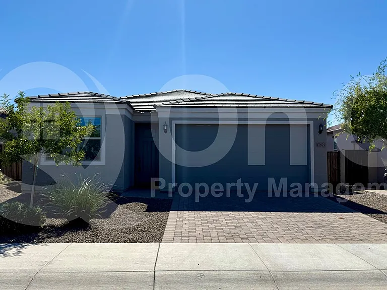 17875 W Sandalwood Dr — Photo 1