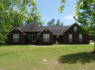 360 Cool Creek Ln, Atmore, AL 36502