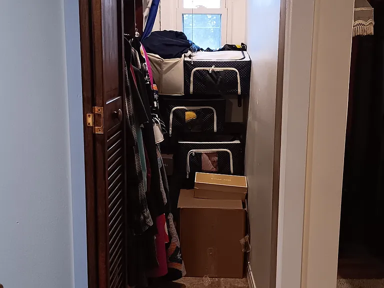 Walk in Closet