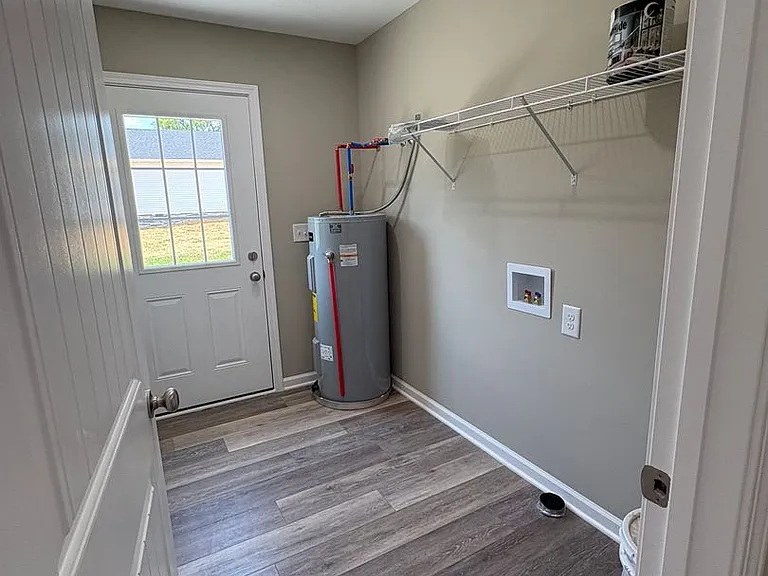 103 Hummingbird Dr — Photo 10