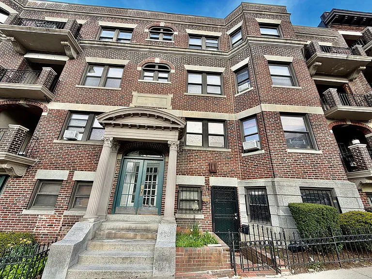 1468 Commonwealth Ave #2 — Photo 23